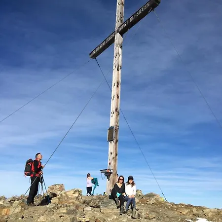 Mountain Retreat Fliess