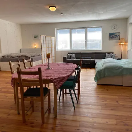 Apartment Mountain Retreat *